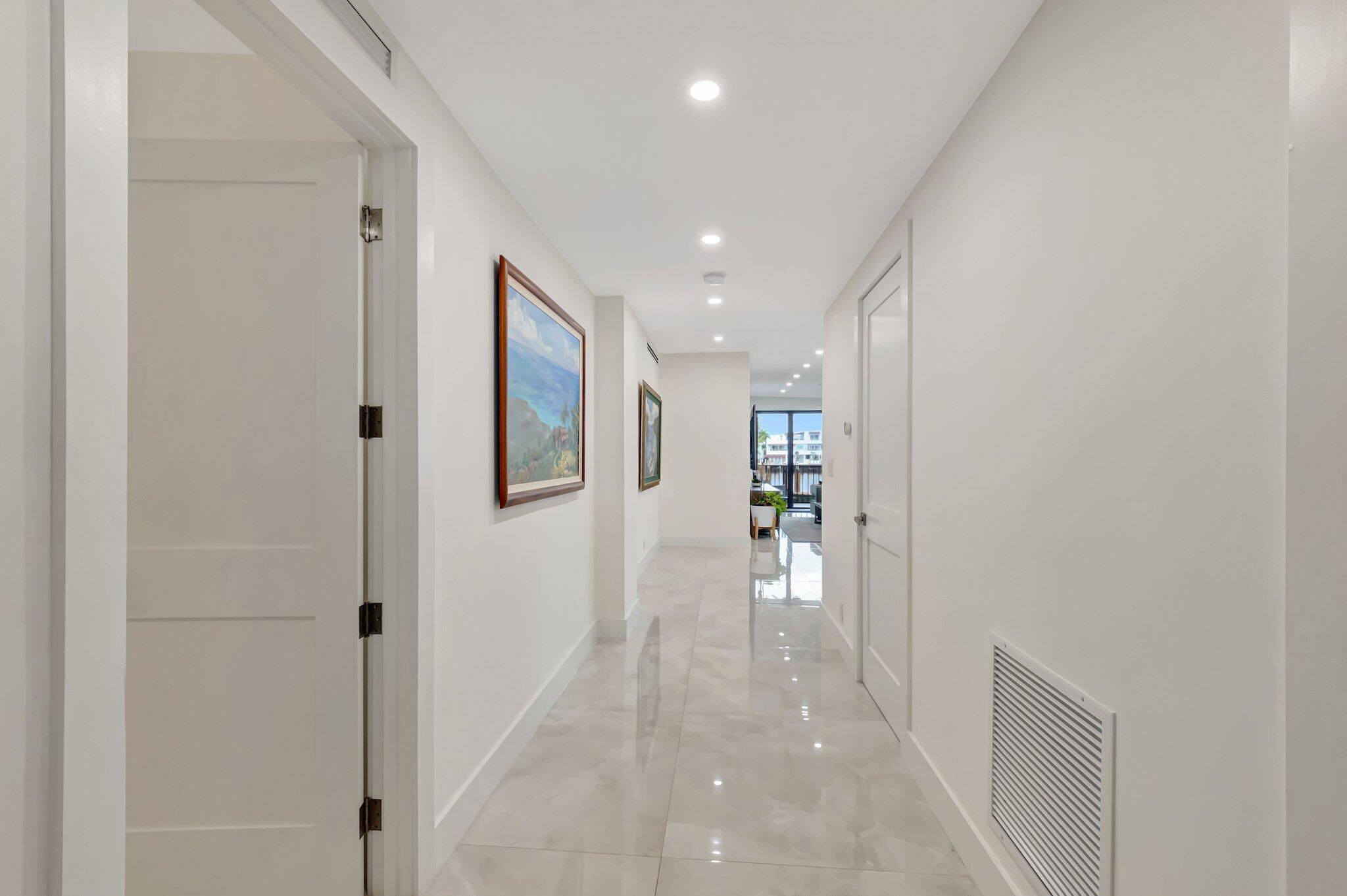 800 Andrews Avenue 9
