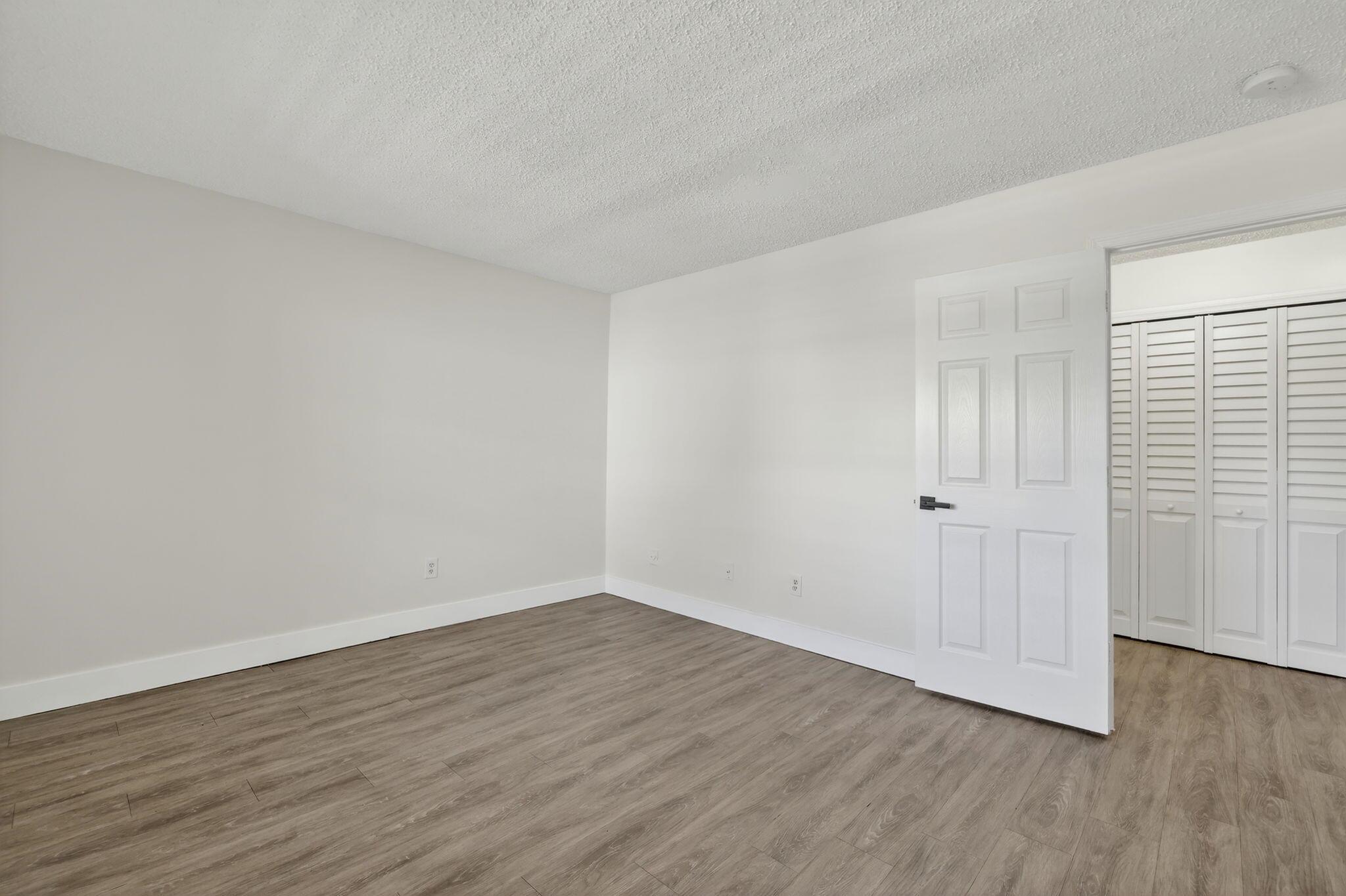 WOODLAND CONDOMINIUM - Residential