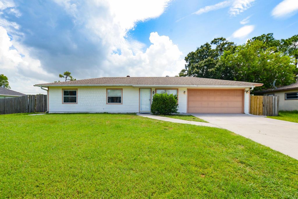 Photo of 1344 SE Proctor Lane, Port St Lucie, FL 34983 (MLS # R10903011)