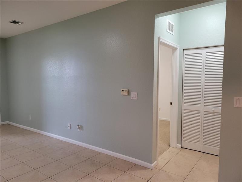 ROSEMONT CONDOMINIUM - Residential Lease