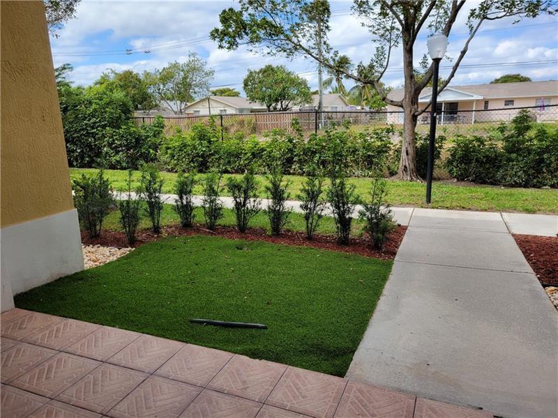 ROSEMONT CONDOMINIUM - Residential Lease