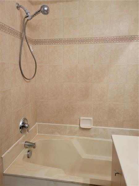 ROSEMONT CONDOMINIUM - Residential Lease