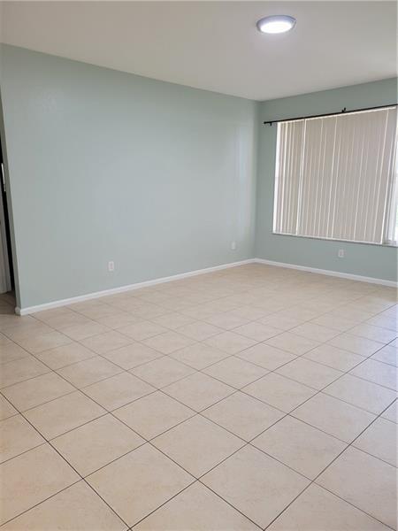 ROSEMONT CONDOMINIUM - Residential Lease