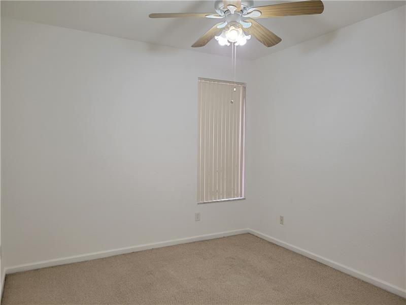 ROSEMONT CONDOMINIUM - Residential Lease