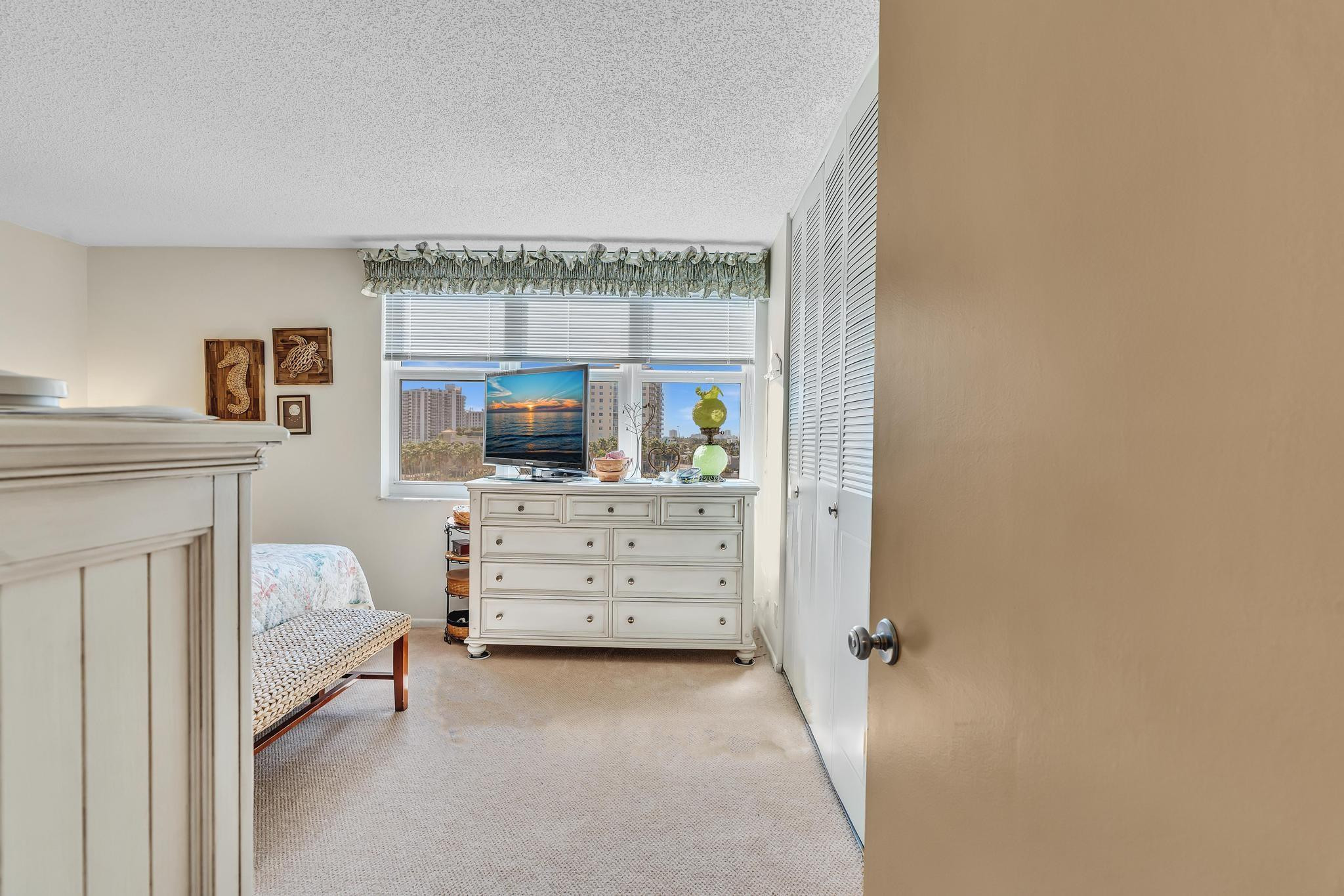 The Continental - Residential