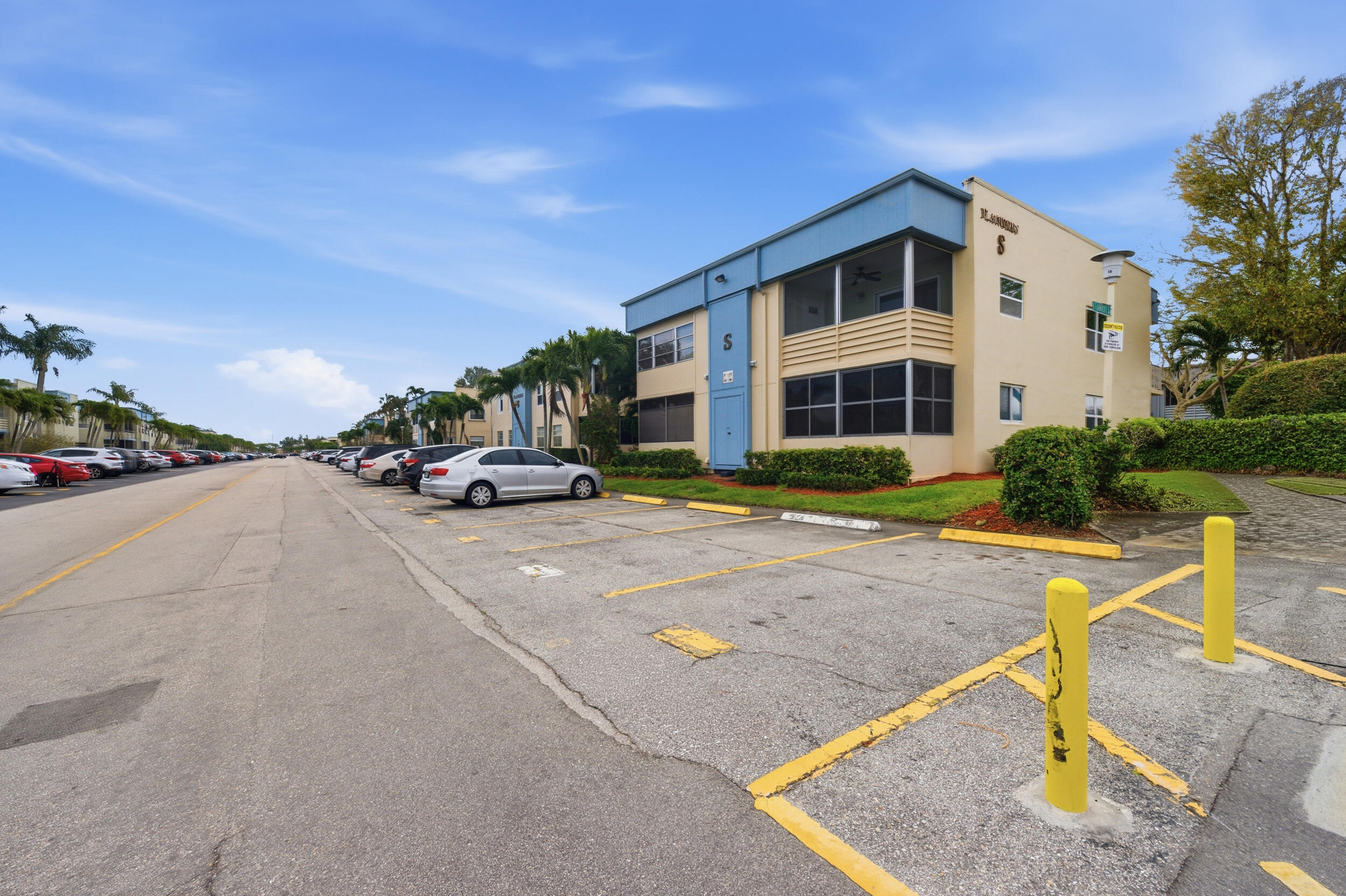 KINGS POINT - Residential