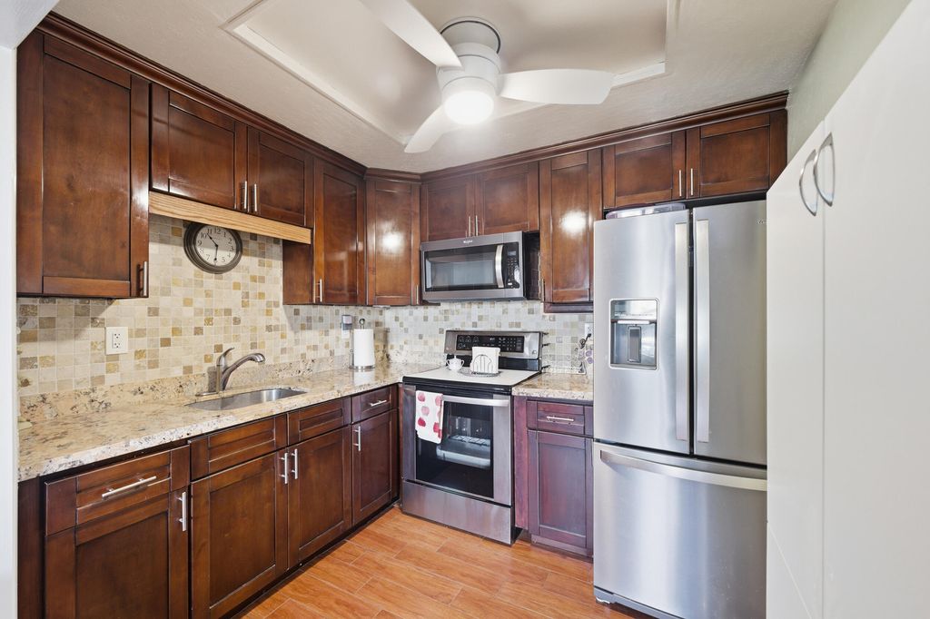 Photo of 888 Flanders S, Delray Beach, FL 33484 (MLS # R11169132)