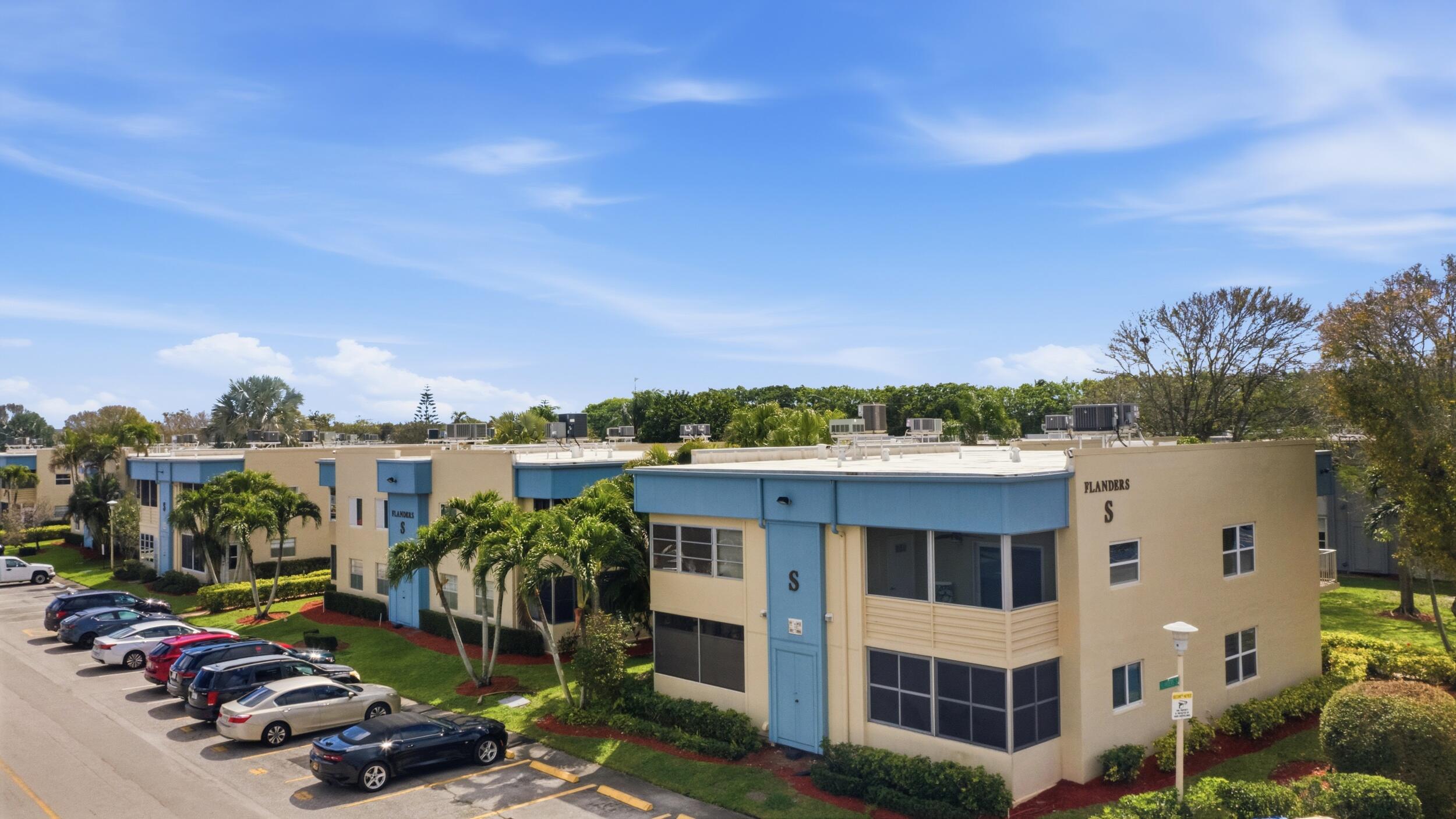 KINGS POINT - Residential