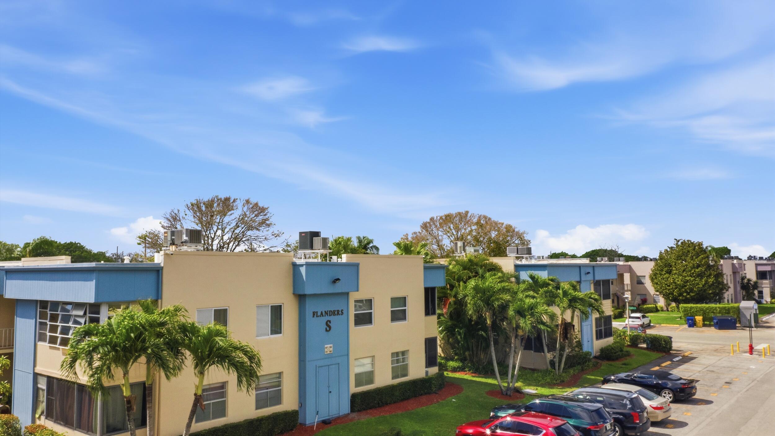 KINGS POINT - Residential