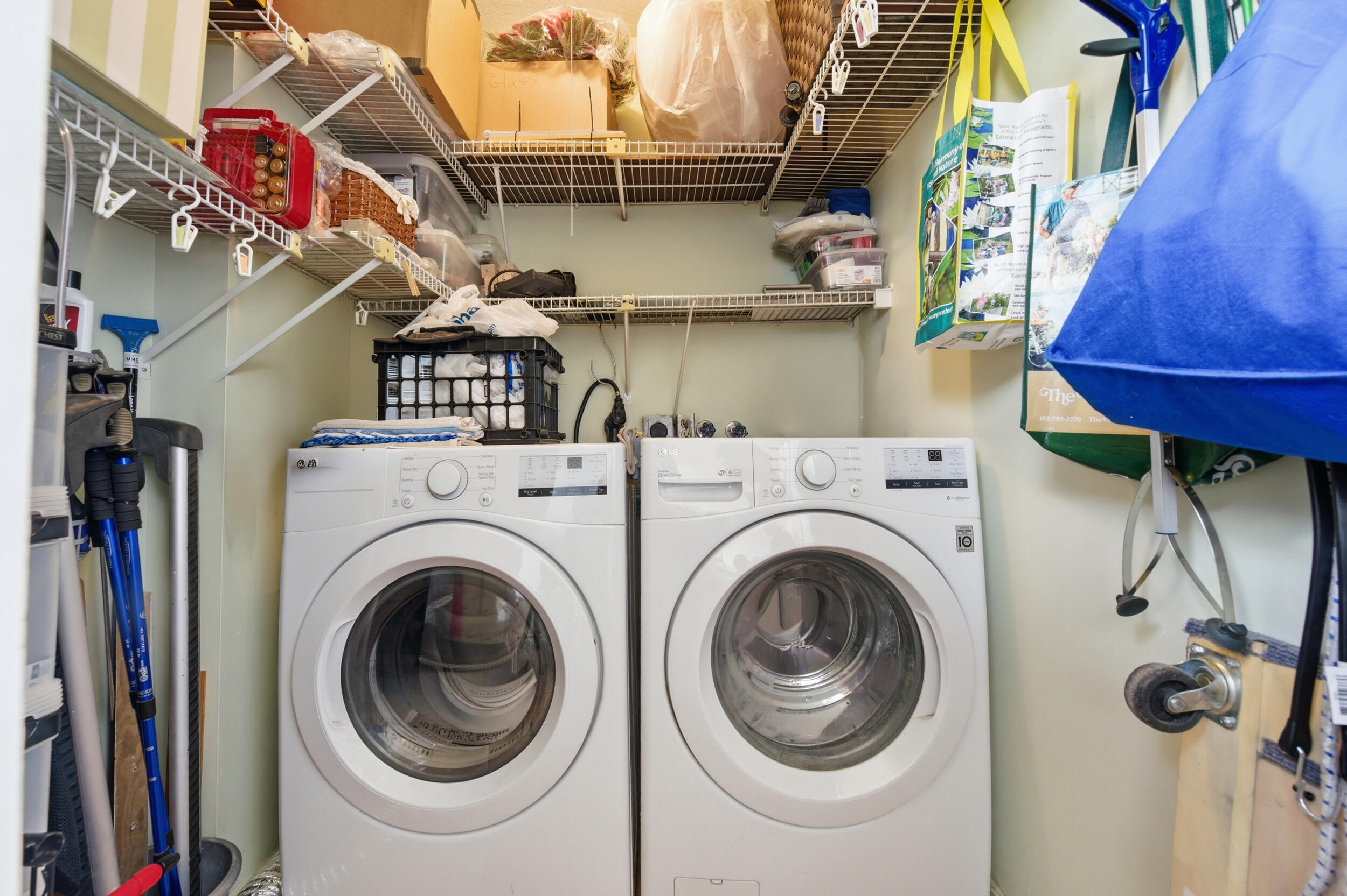 KINGS POINT - Residential