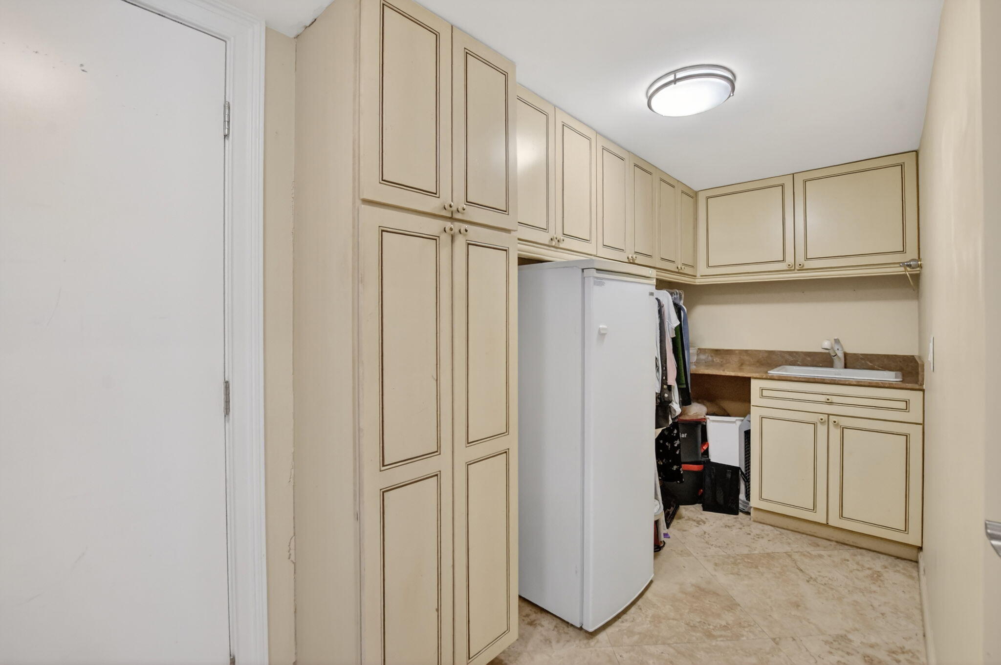 PRADERA OF VIA VERDE PH 1 REPLAT - Residential