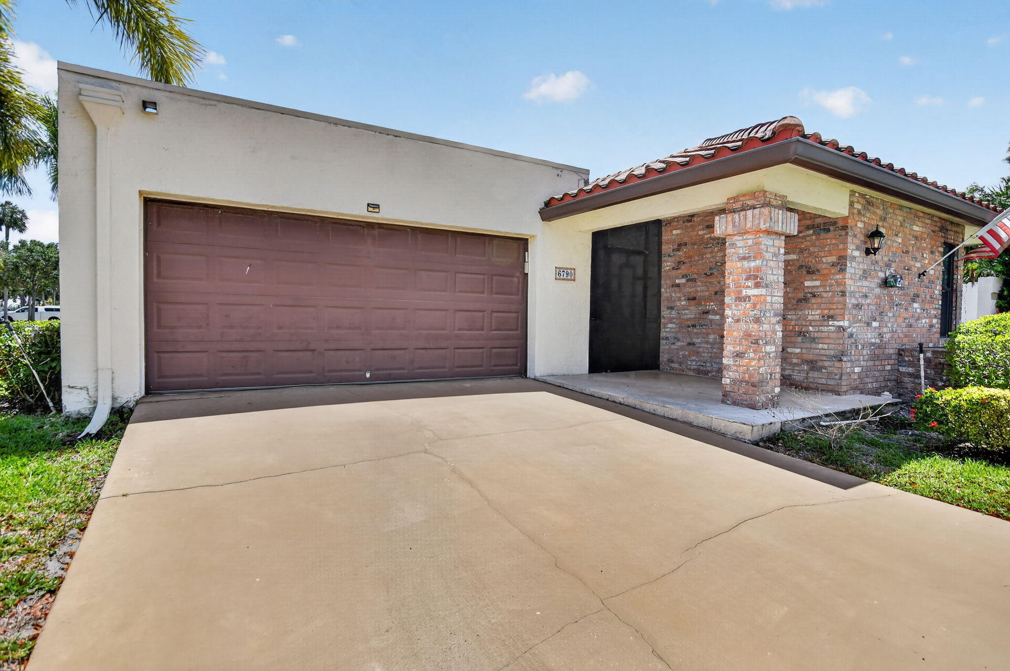 PRADERA OF VIA VERDE PH 1 REPLAT - Residential