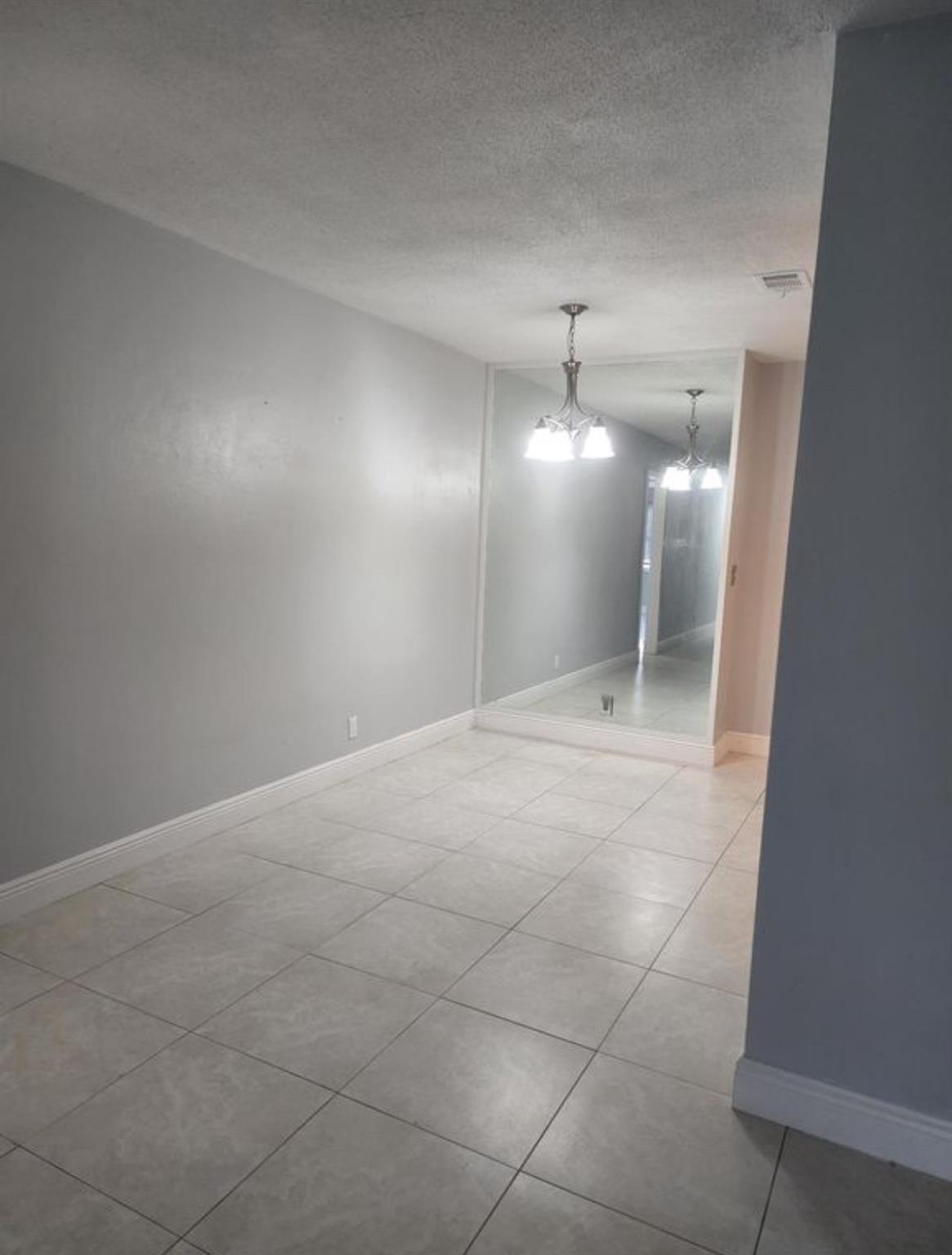 Woodland Villas 73-34 B - Residential Income