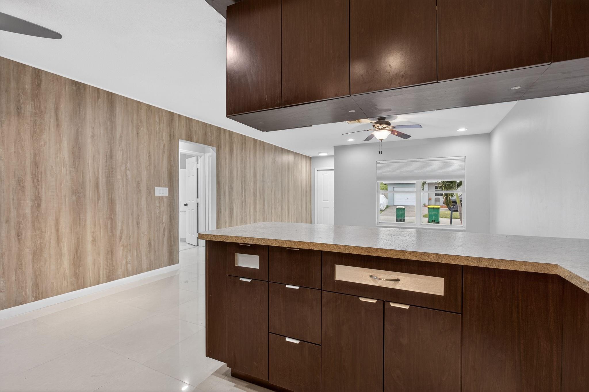 Woodland Villas 73-34 B - Residential Income