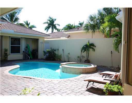 Mizner Country Club - Residential Lease