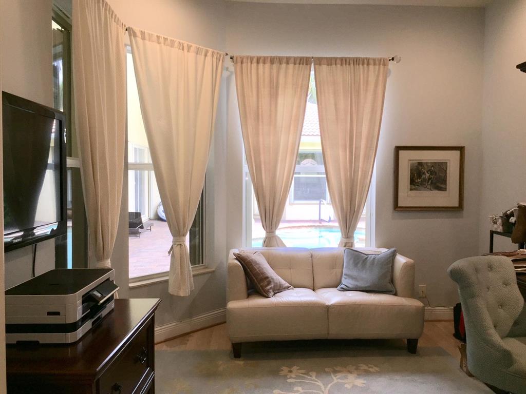 Mizner Country Club - Residential Lease