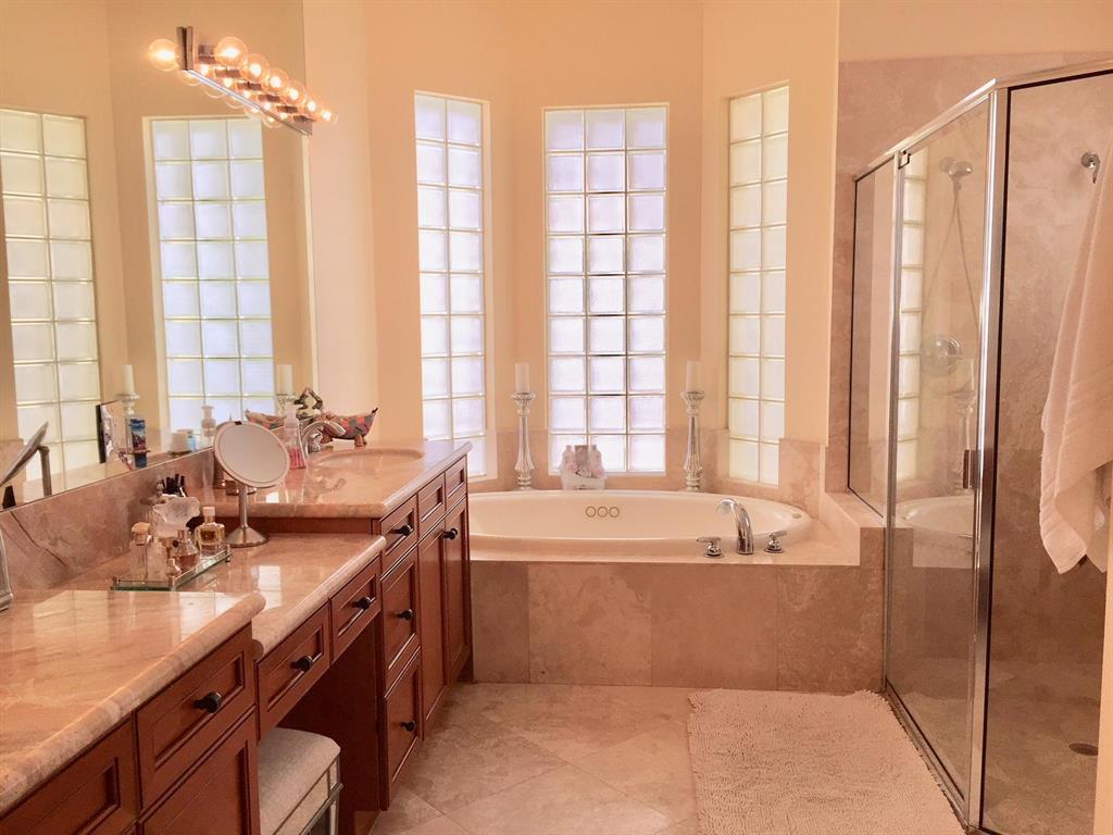 Mizner Country Club - Residential Lease