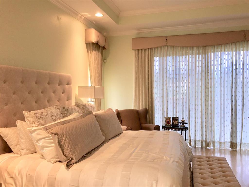 Mizner Country Club - Residential Lease