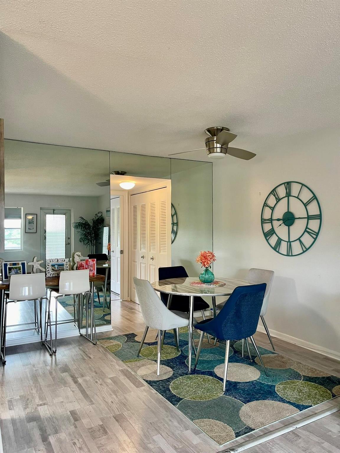 View photos, virtual tours, details... 211 Dorchester I