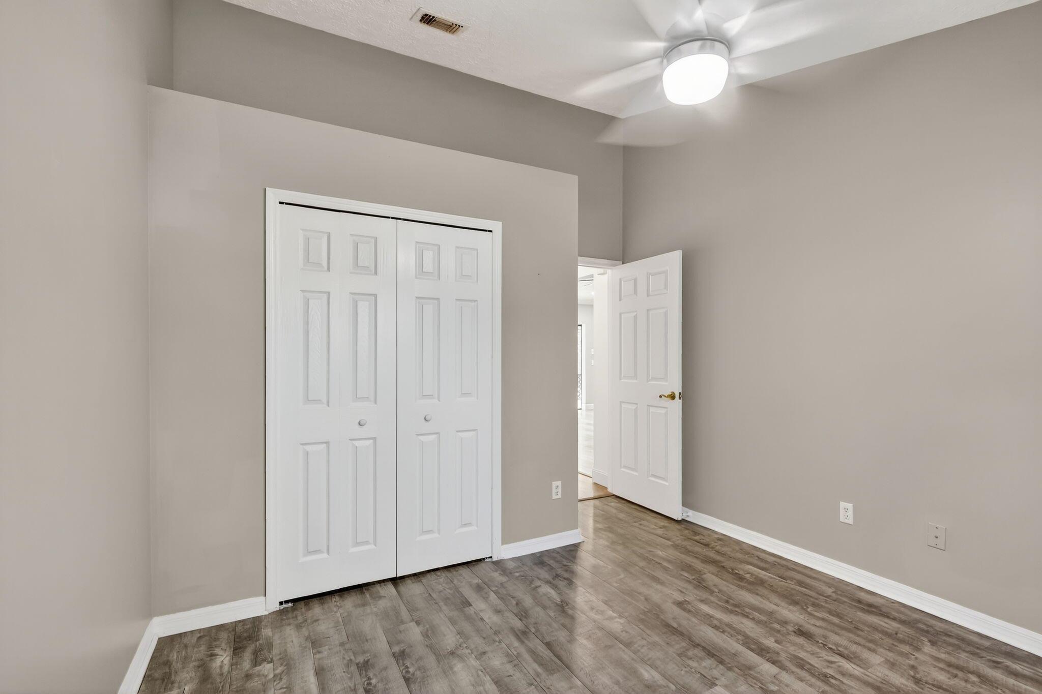 PORT ST LUCIE SECTION 18 - Residential