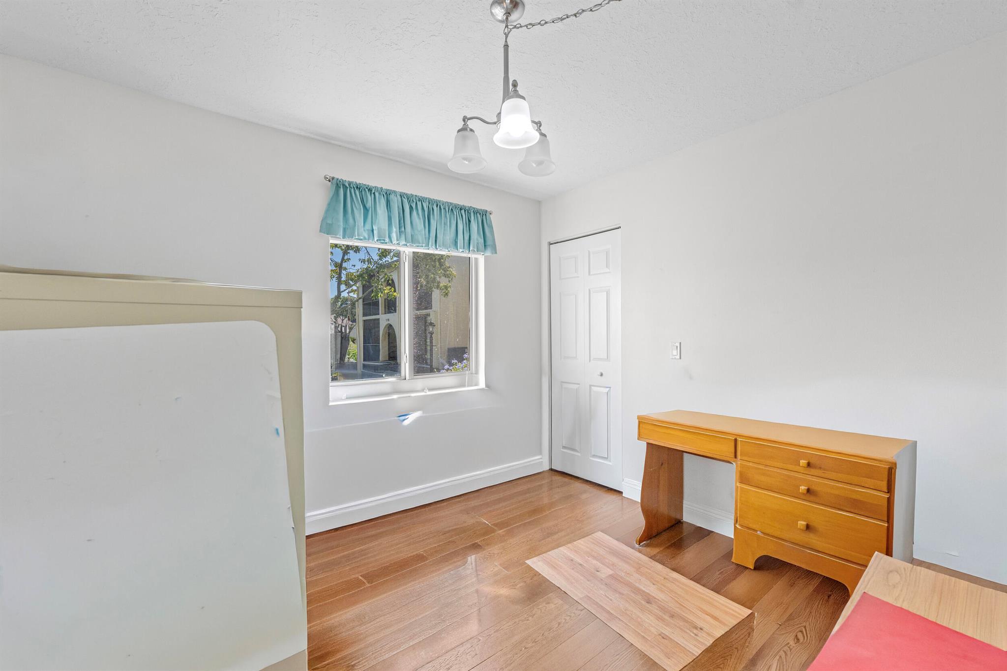 PINE RIDGE SOUTH I CONDO - Residential