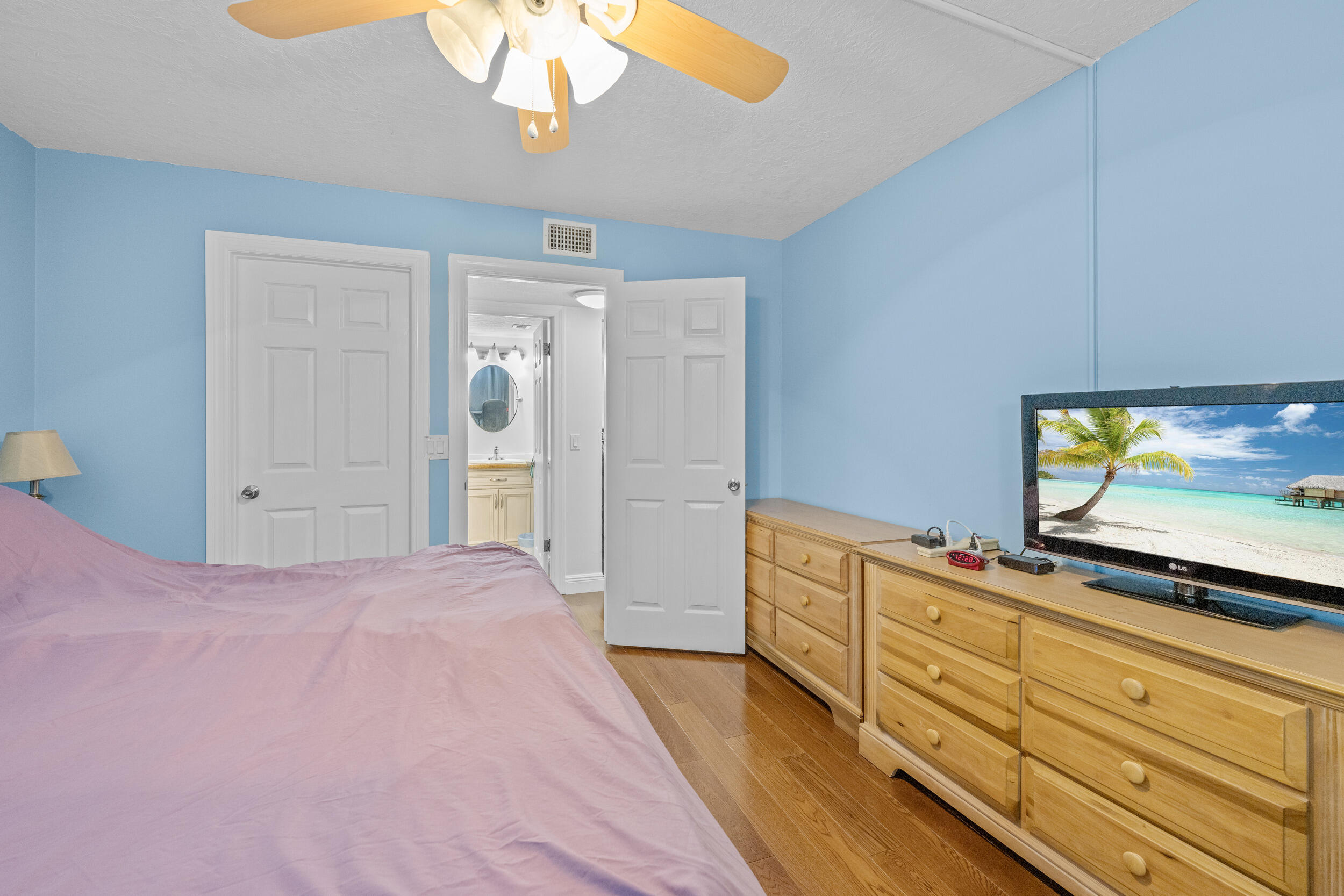 PINE RIDGE SOUTH I CONDO - Residential