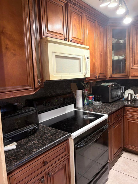 Tiny photo for 3090 HOLIDAY SPRINGS Boulevard #105, Margate, FL 33063 (MLS # B26072604)