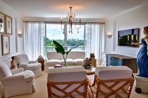 VILLAS INC - Residential