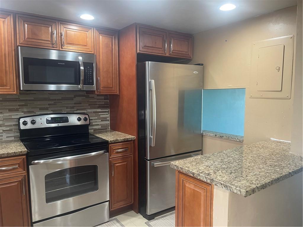 Sunrise Lakes Phase 3 - Residential