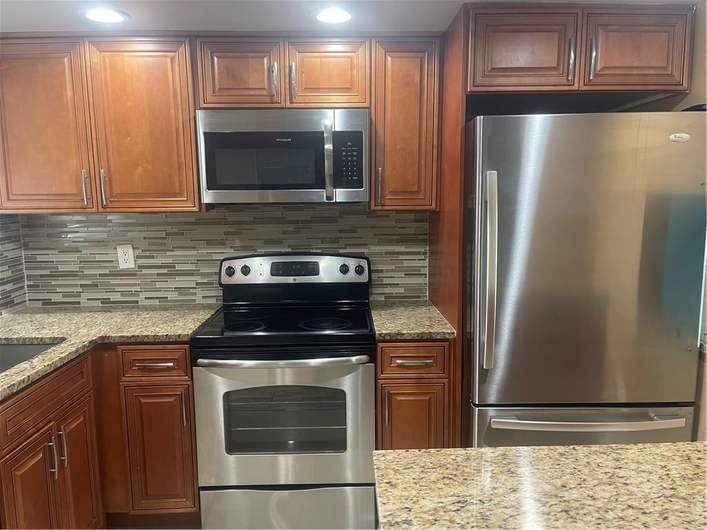 Sunrise Lakes Phase 3 - Residential