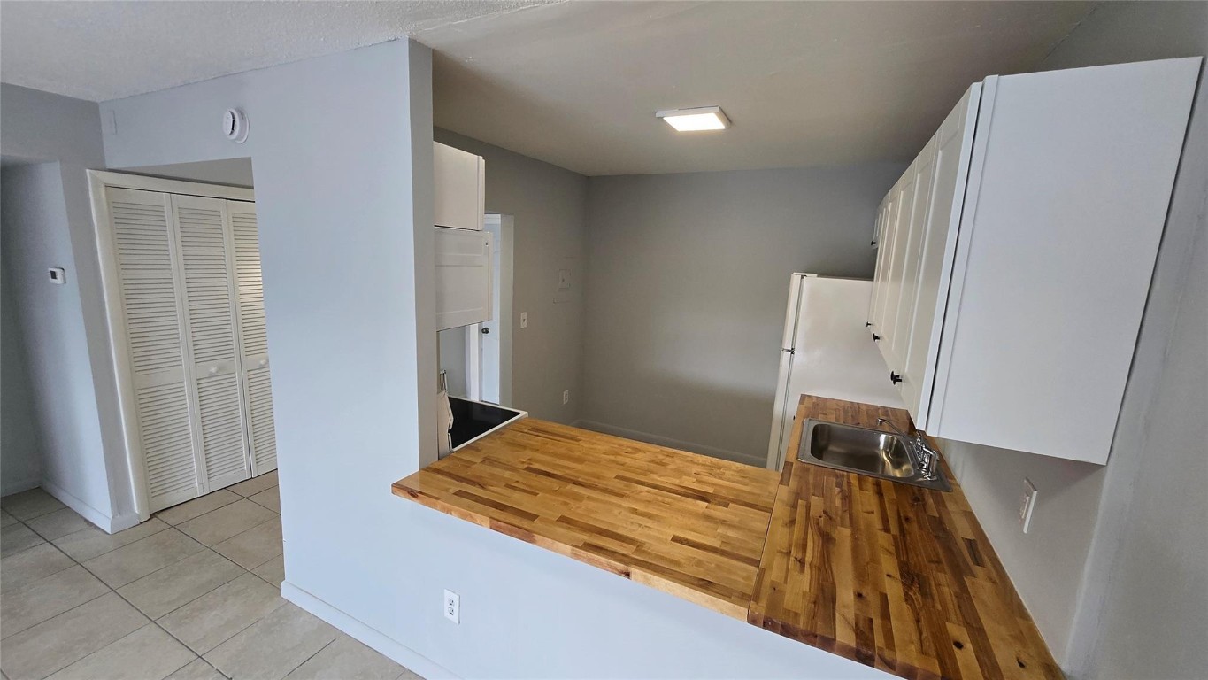 Ola Condo - Residential Lease