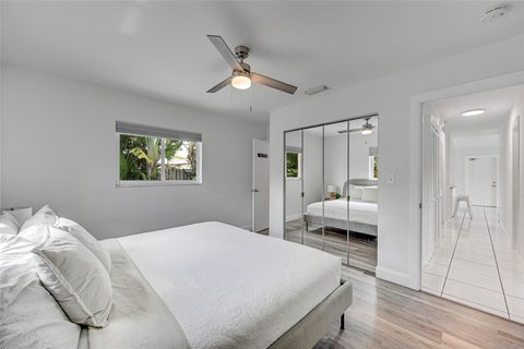 Single Family Residence in Pompano Beach FL 256 11th St 16.jpg