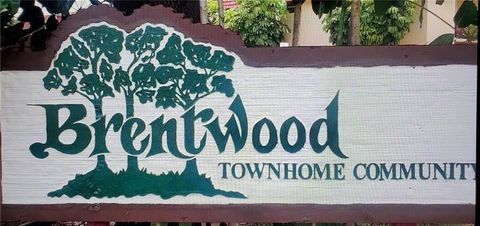 6671 SW 41st Pl Davie FL 33314