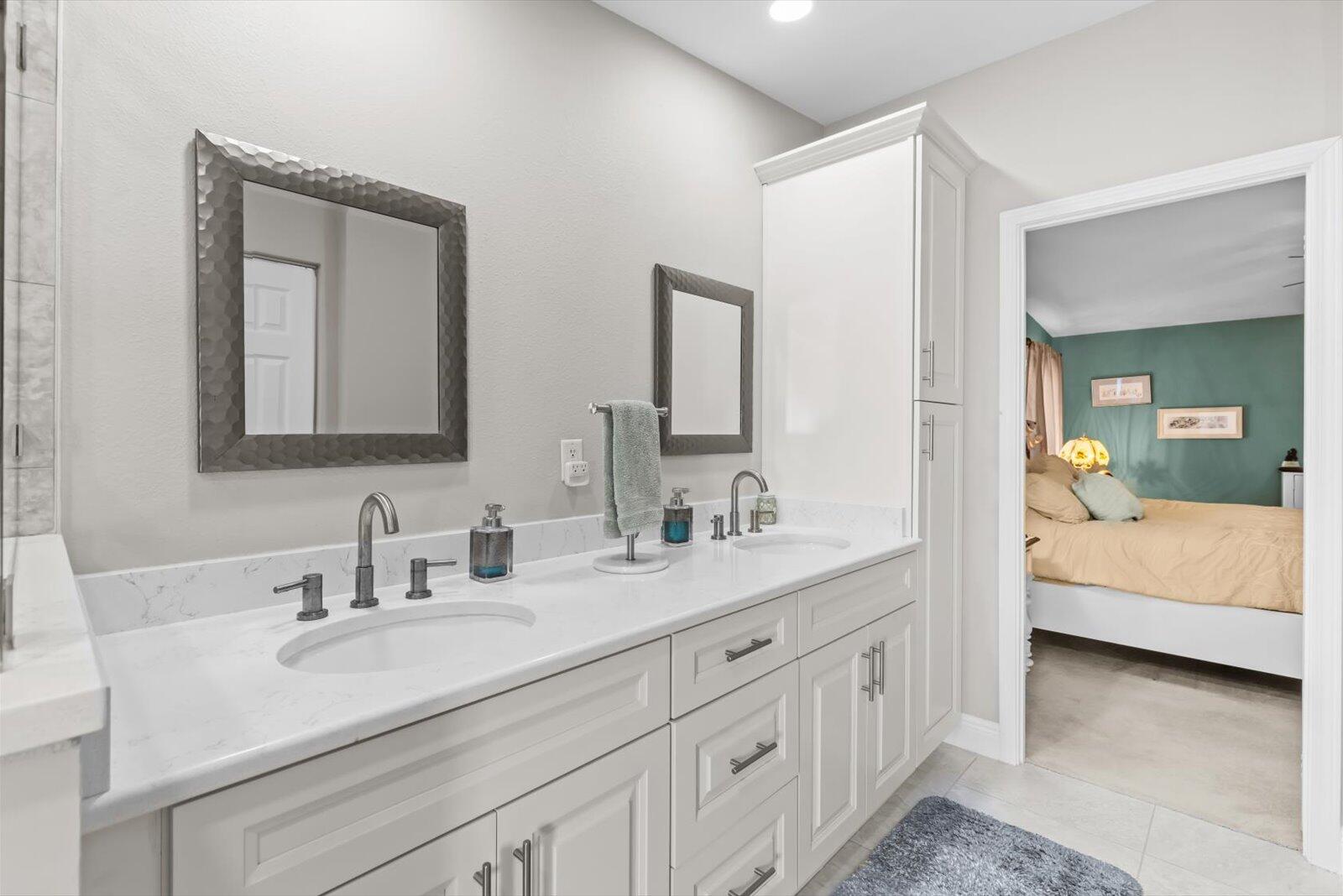 THE LINKS AT SAVANNA CLUB - Residential