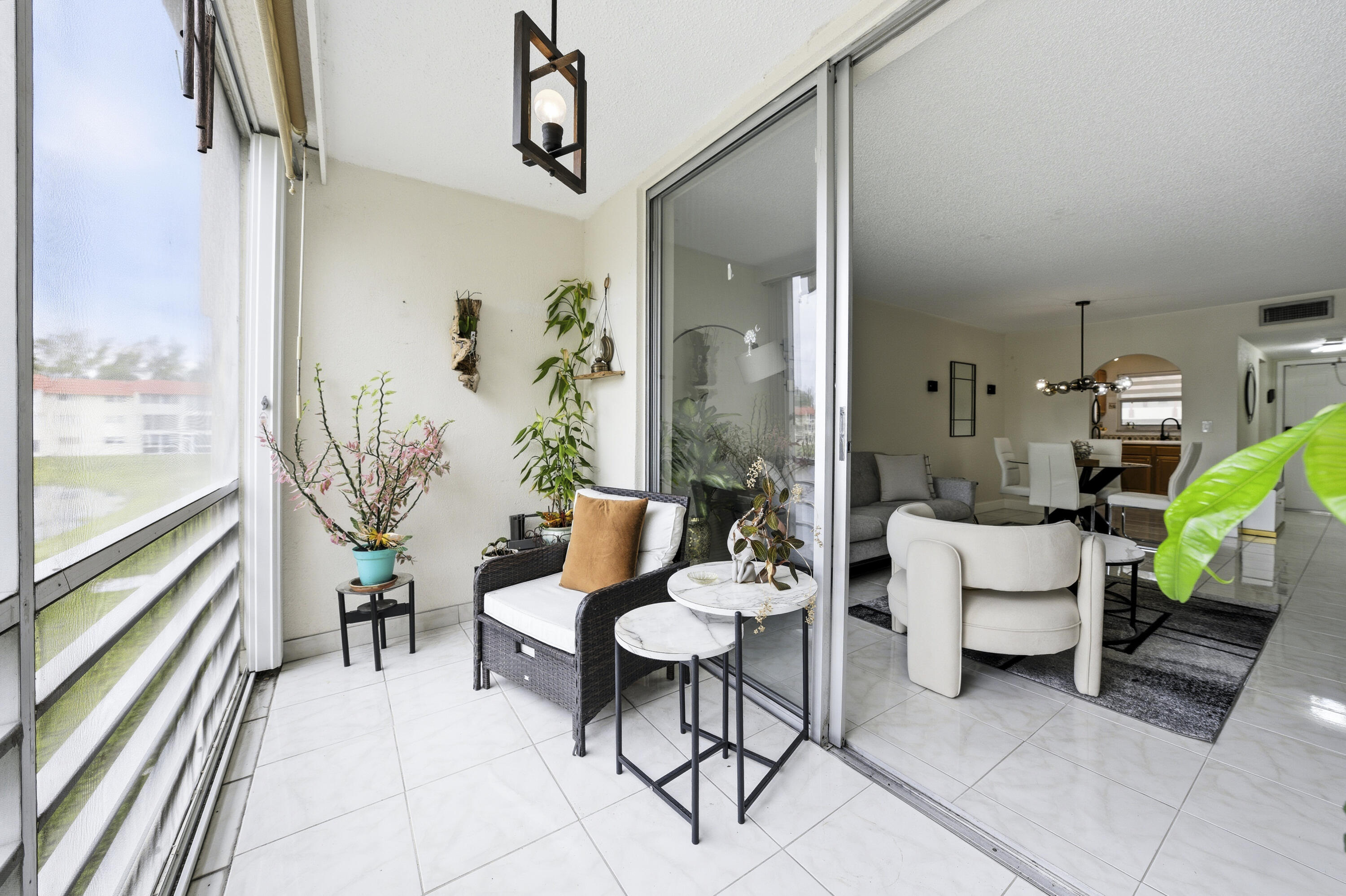 SUNRISE LAKES 3 CONDO - Residential