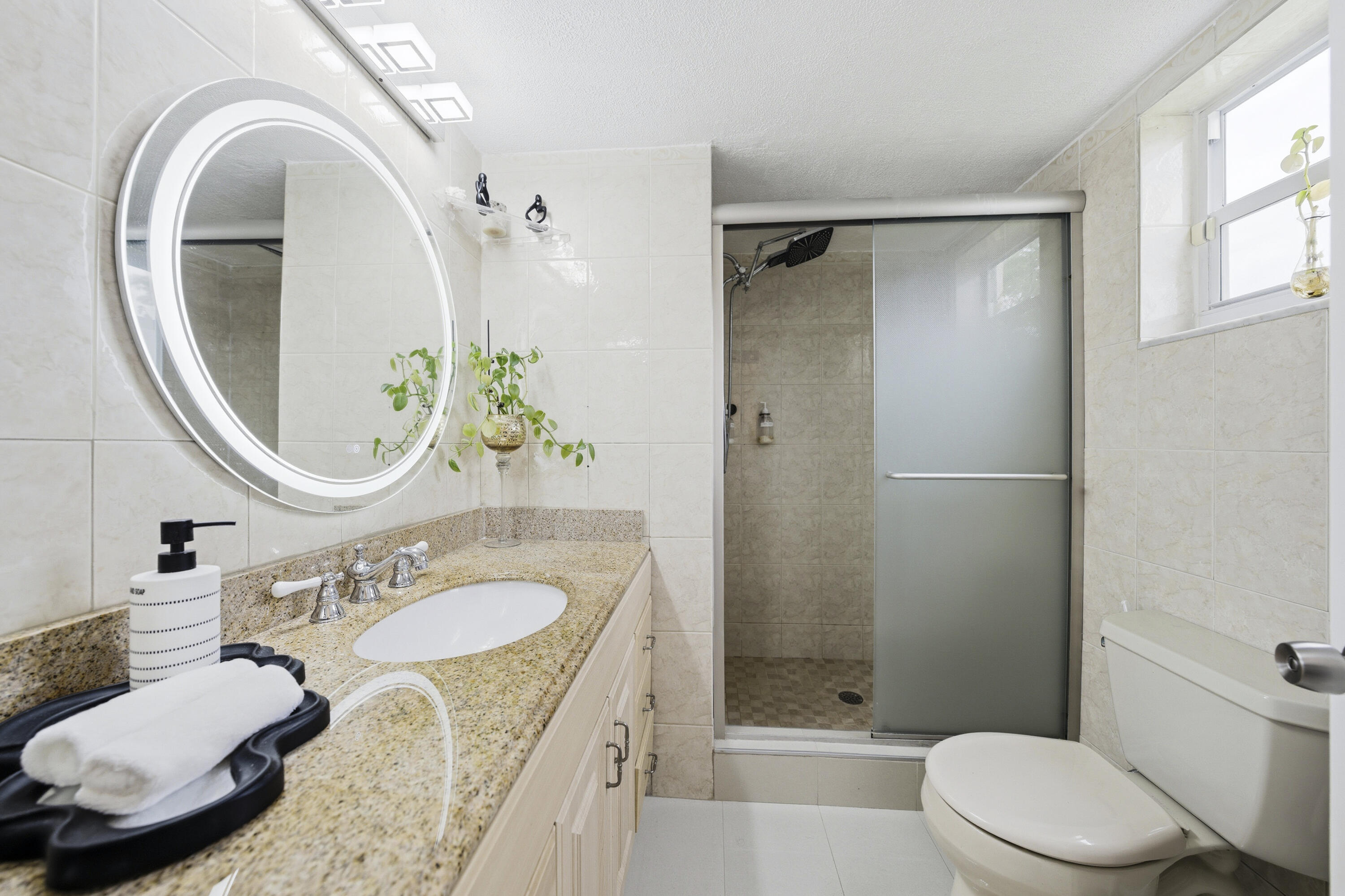 SUNRISE LAKES 3 CONDO - Residential