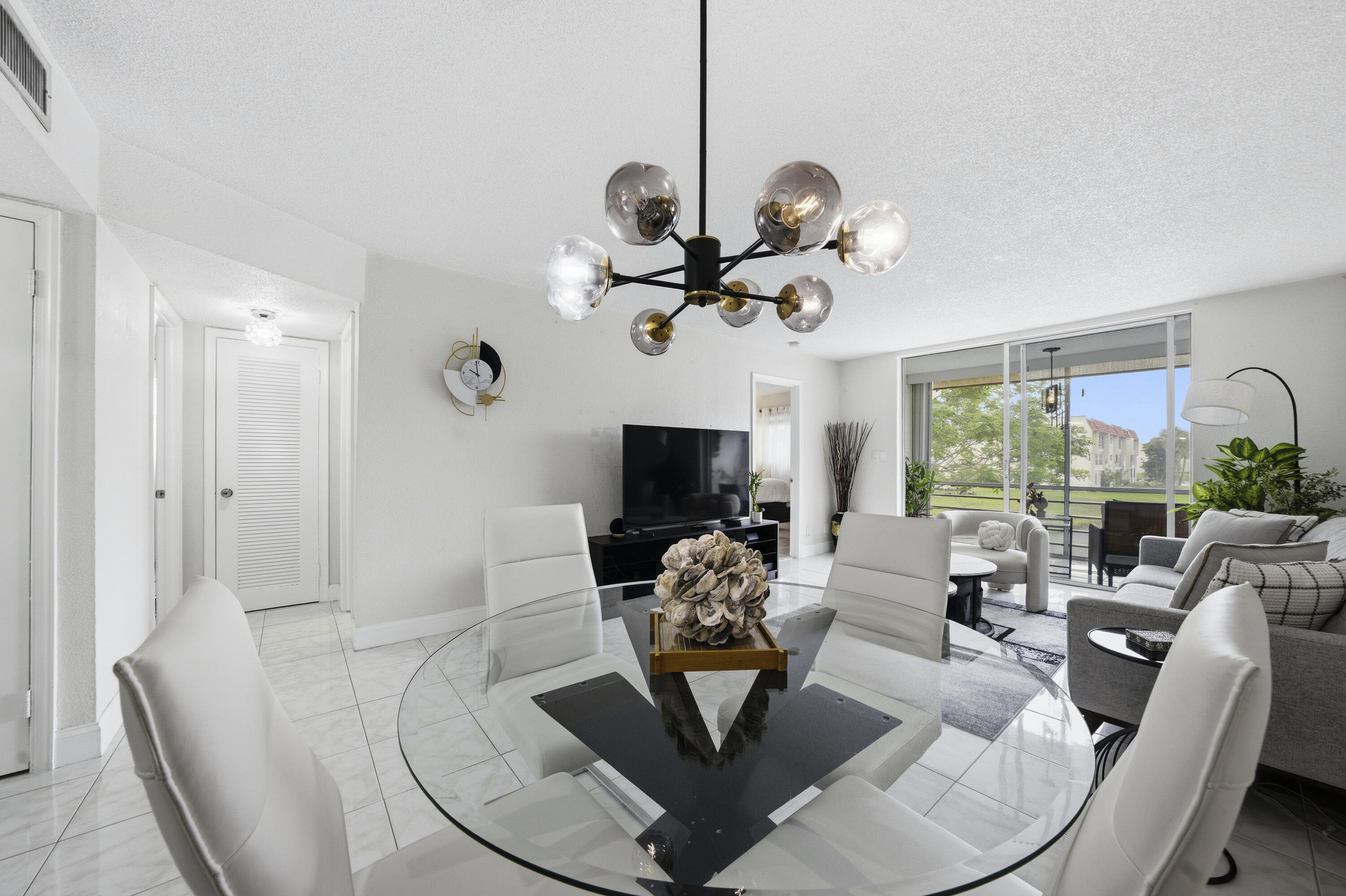 SUNRISE LAKES 3 CONDO - Residential