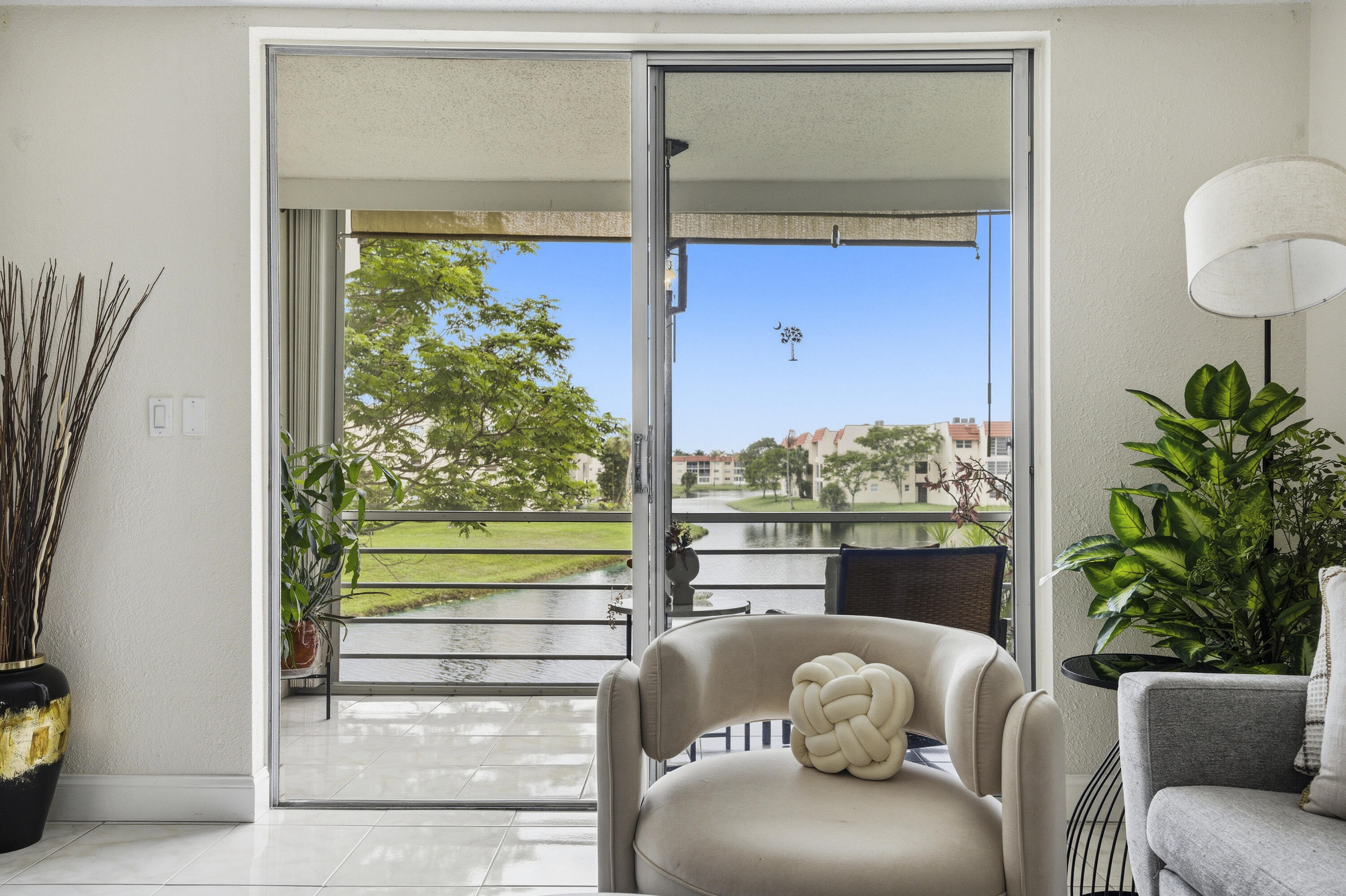 SUNRISE LAKES 3 CONDO - Residential