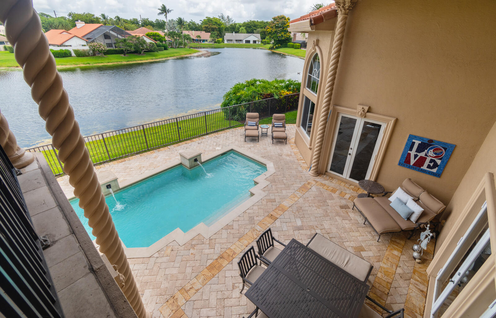 WOODFIELD HUNT CLUB - Residential