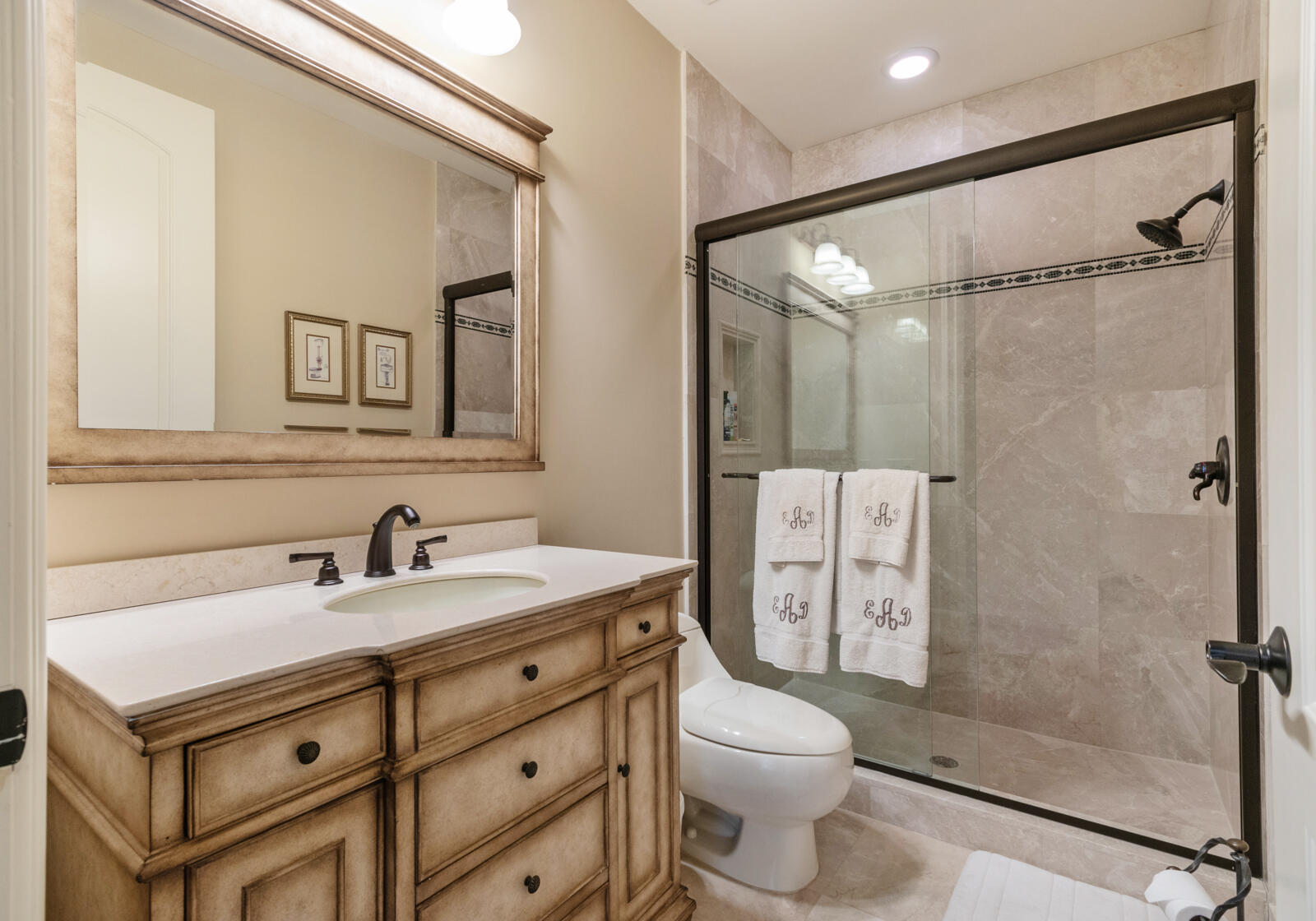 WOODFIELD HUNT CLUB - Residential