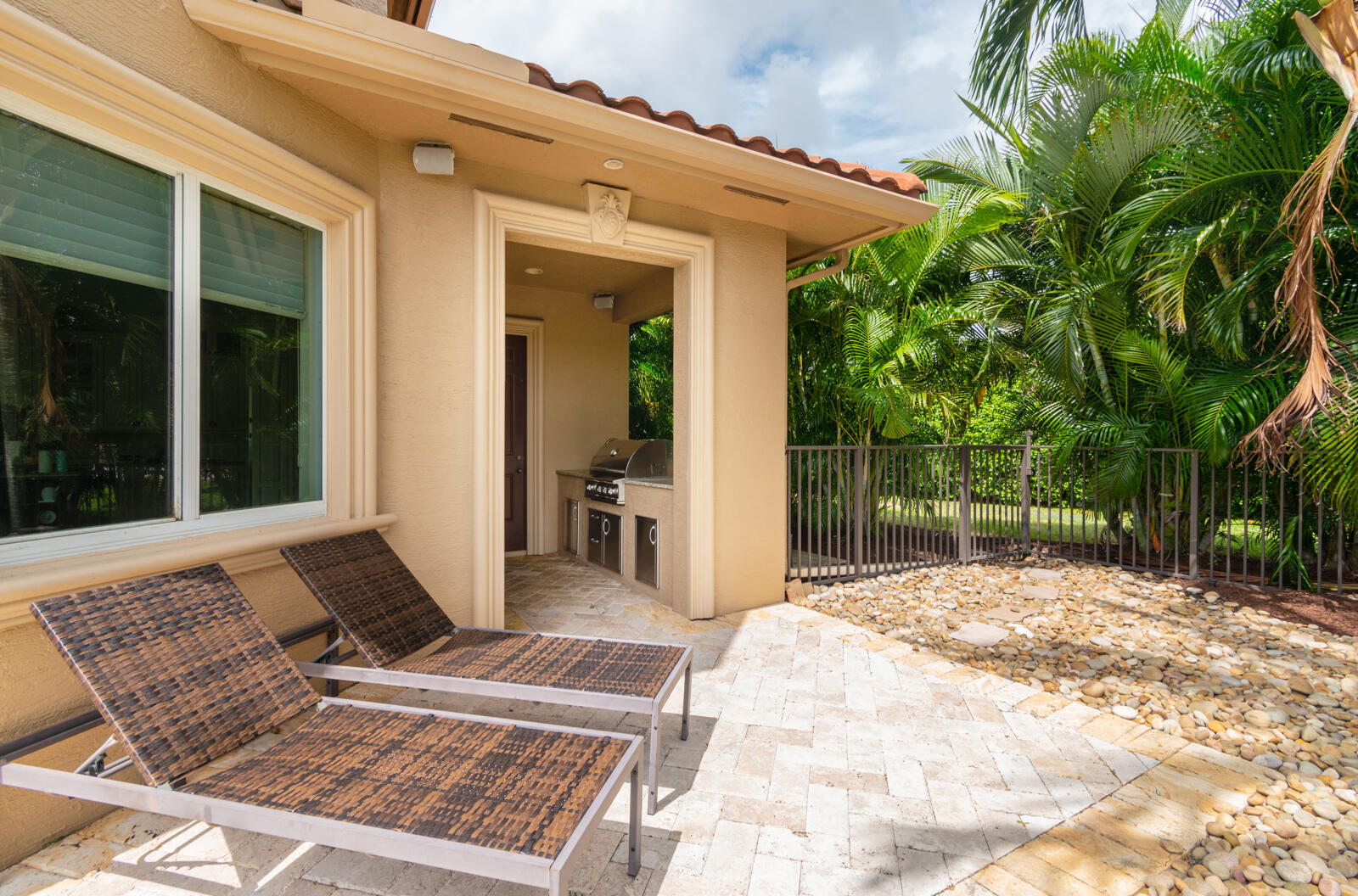 WOODFIELD HUNT CLUB - Residential