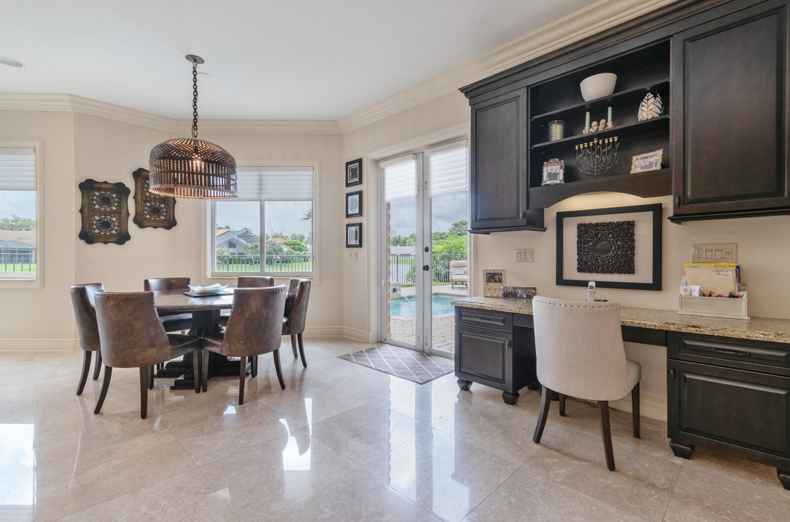 WOODFIELD HUNT CLUB - Residential