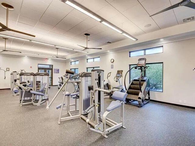 WOODFIELD HUNT CLUB - Residential