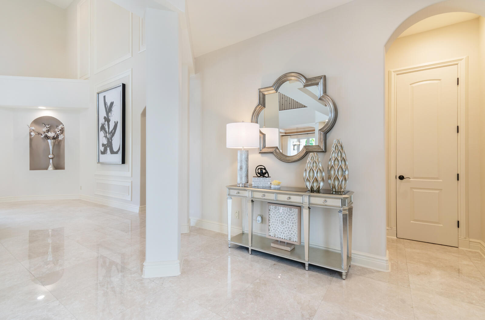 WOODFIELD HUNT CLUB - Residential