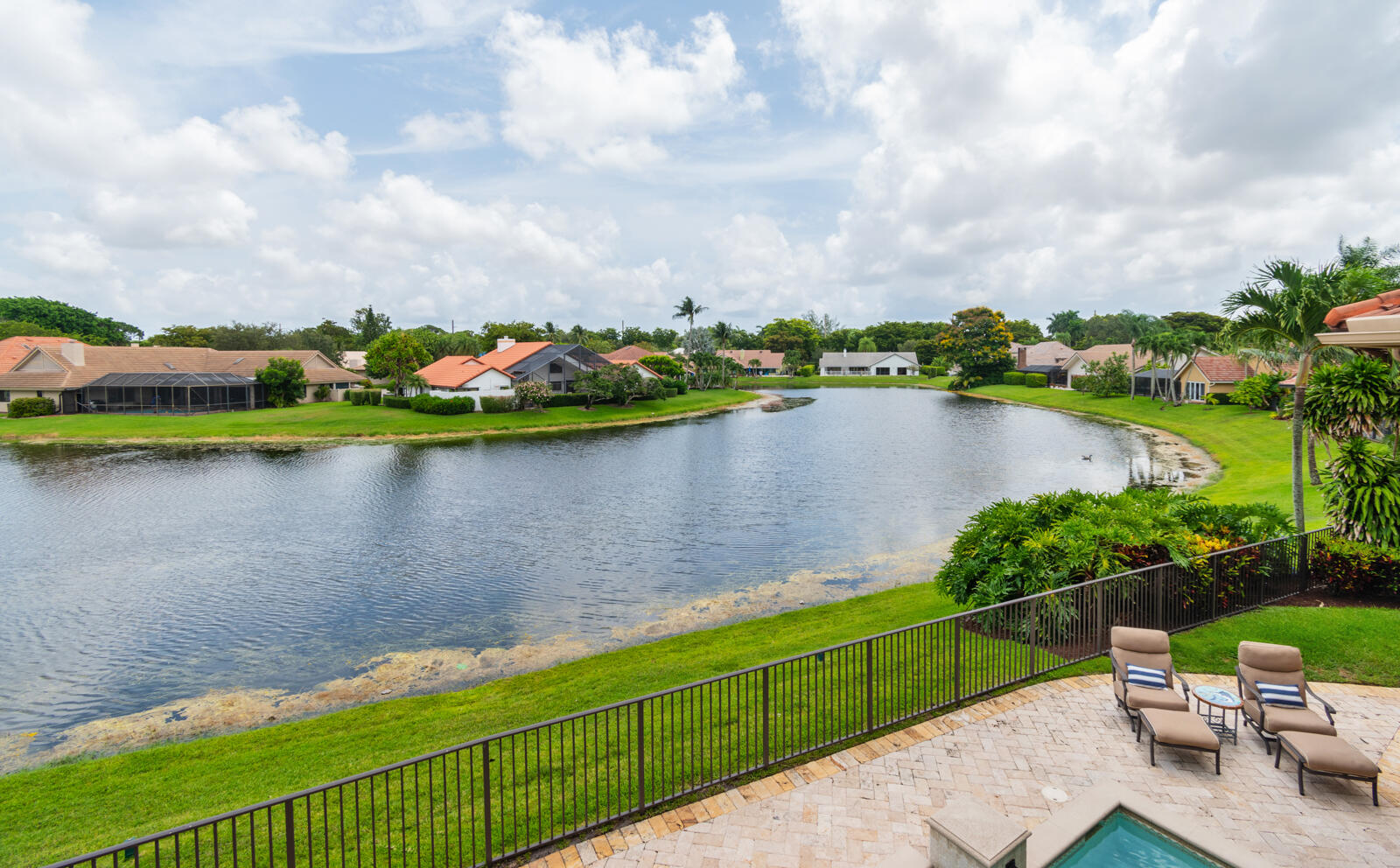 WOODFIELD HUNT CLUB - Residential