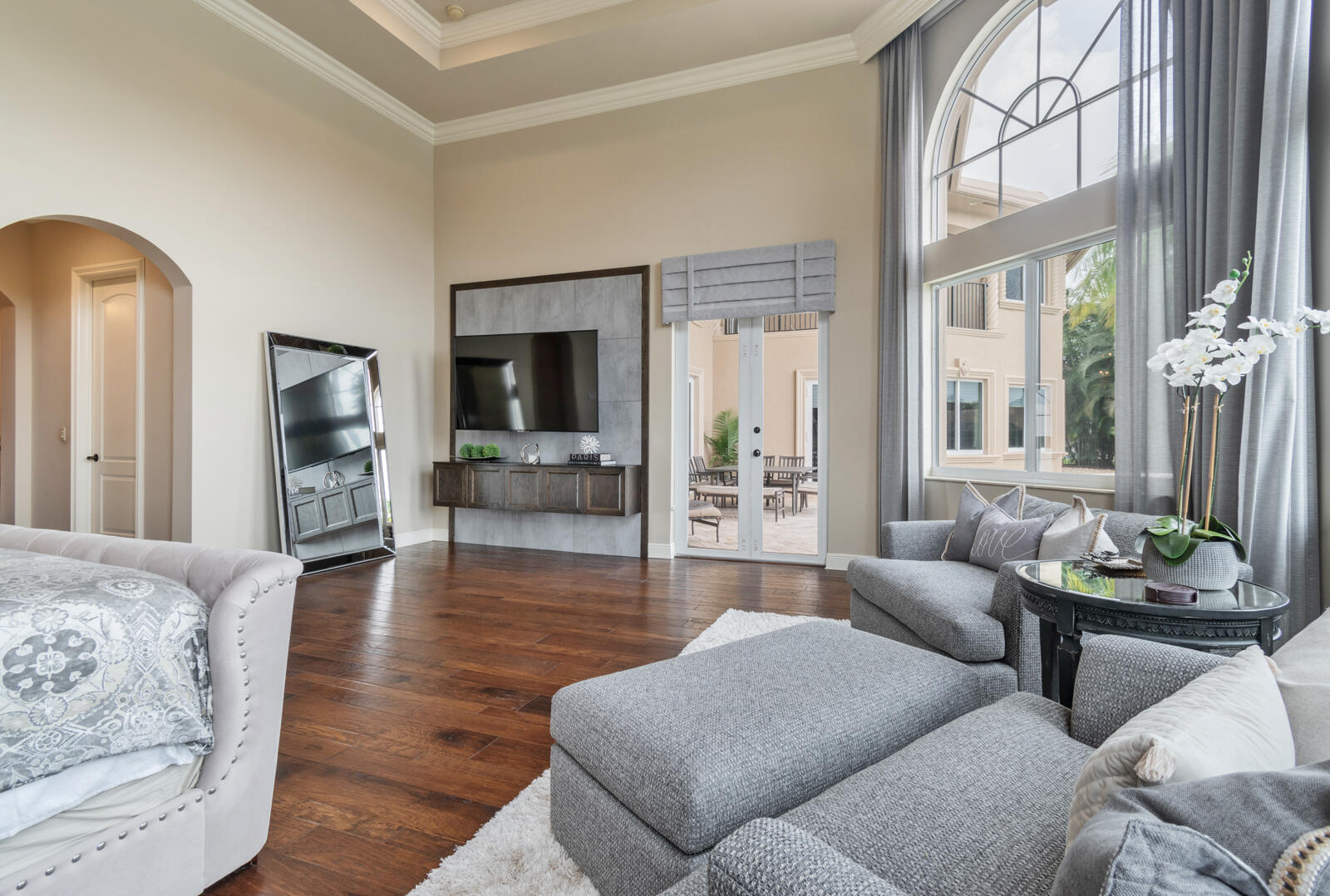 WOODFIELD HUNT CLUB - Residential