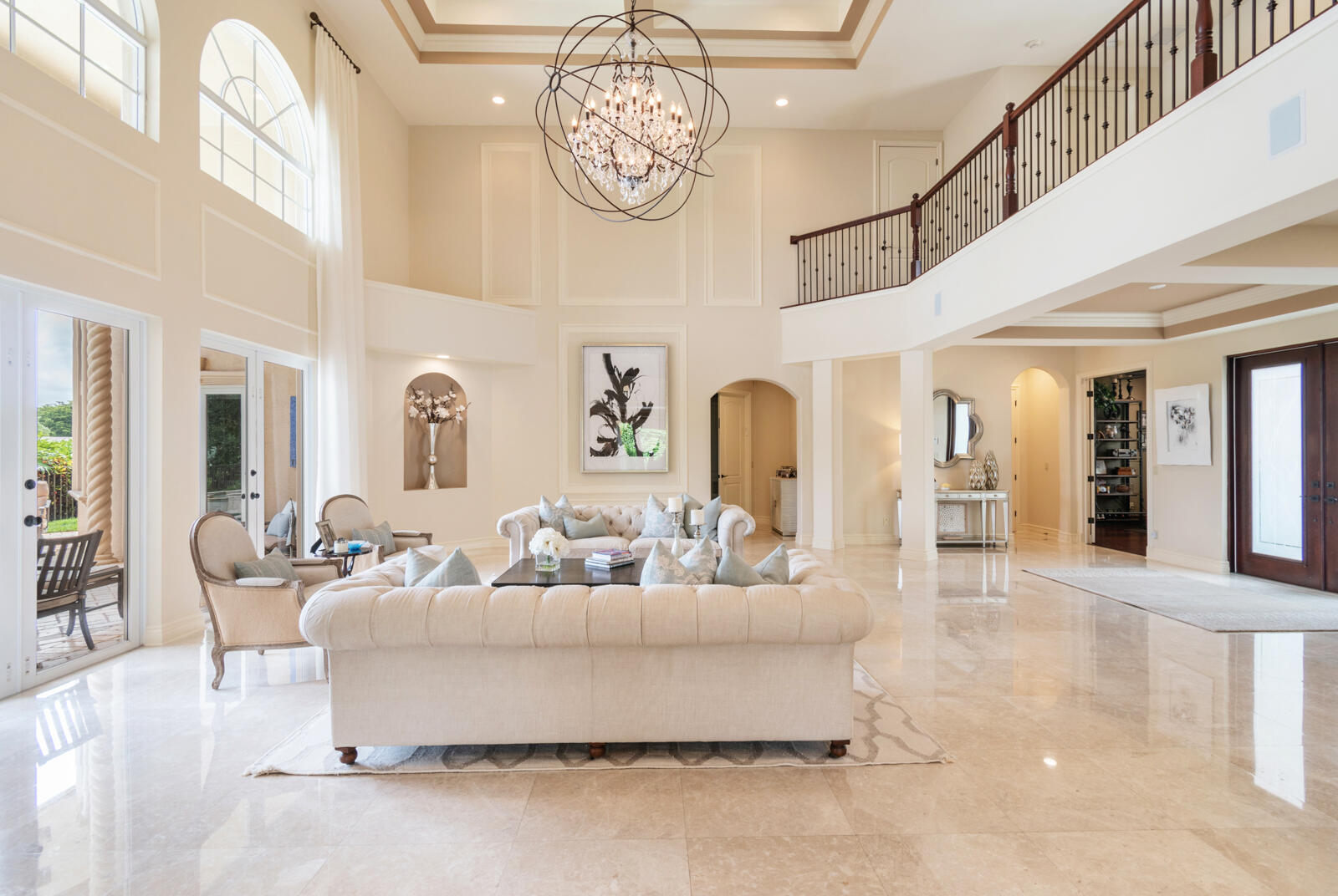 WOODFIELD HUNT CLUB - Residential