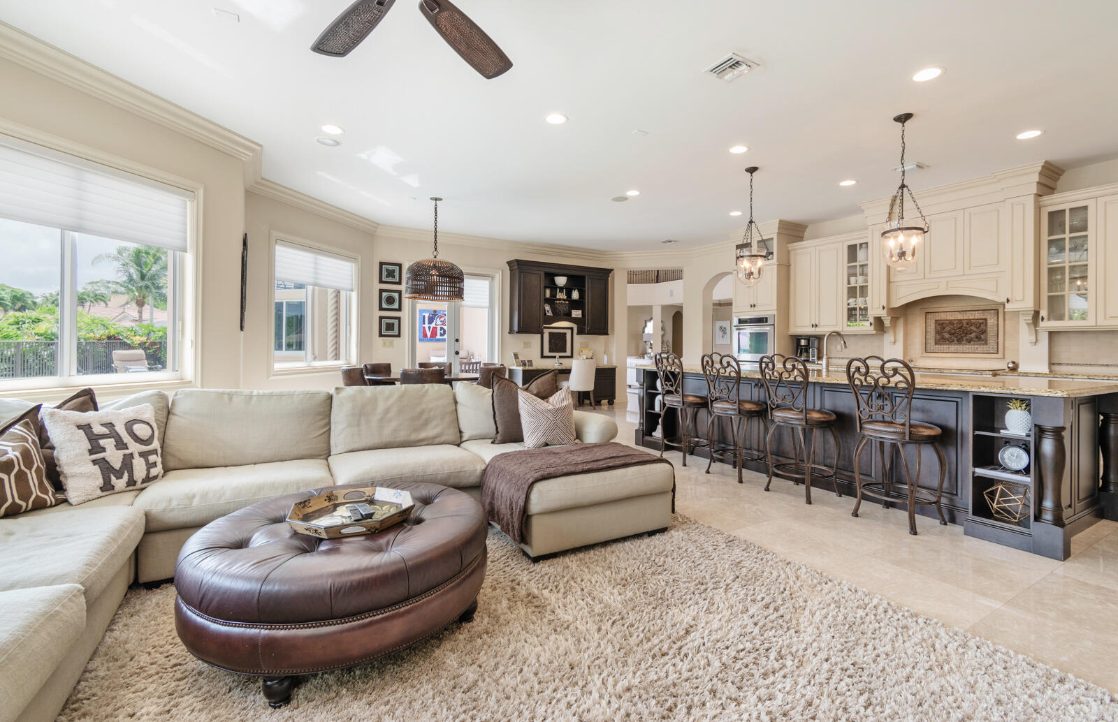 WOODFIELD HUNT CLUB - Residential