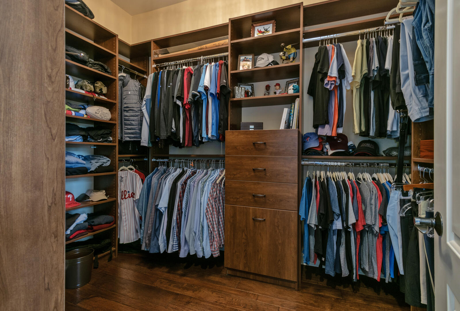 WOODFIELD HUNT CLUB - Residential