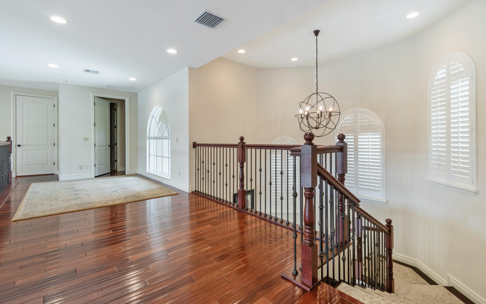 WOODFIELD HUNT CLUB - Residential